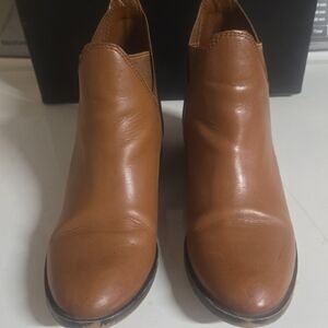 Aldo Tan Leather Ankle Booties. Good Condition. Pet and Smoke Free